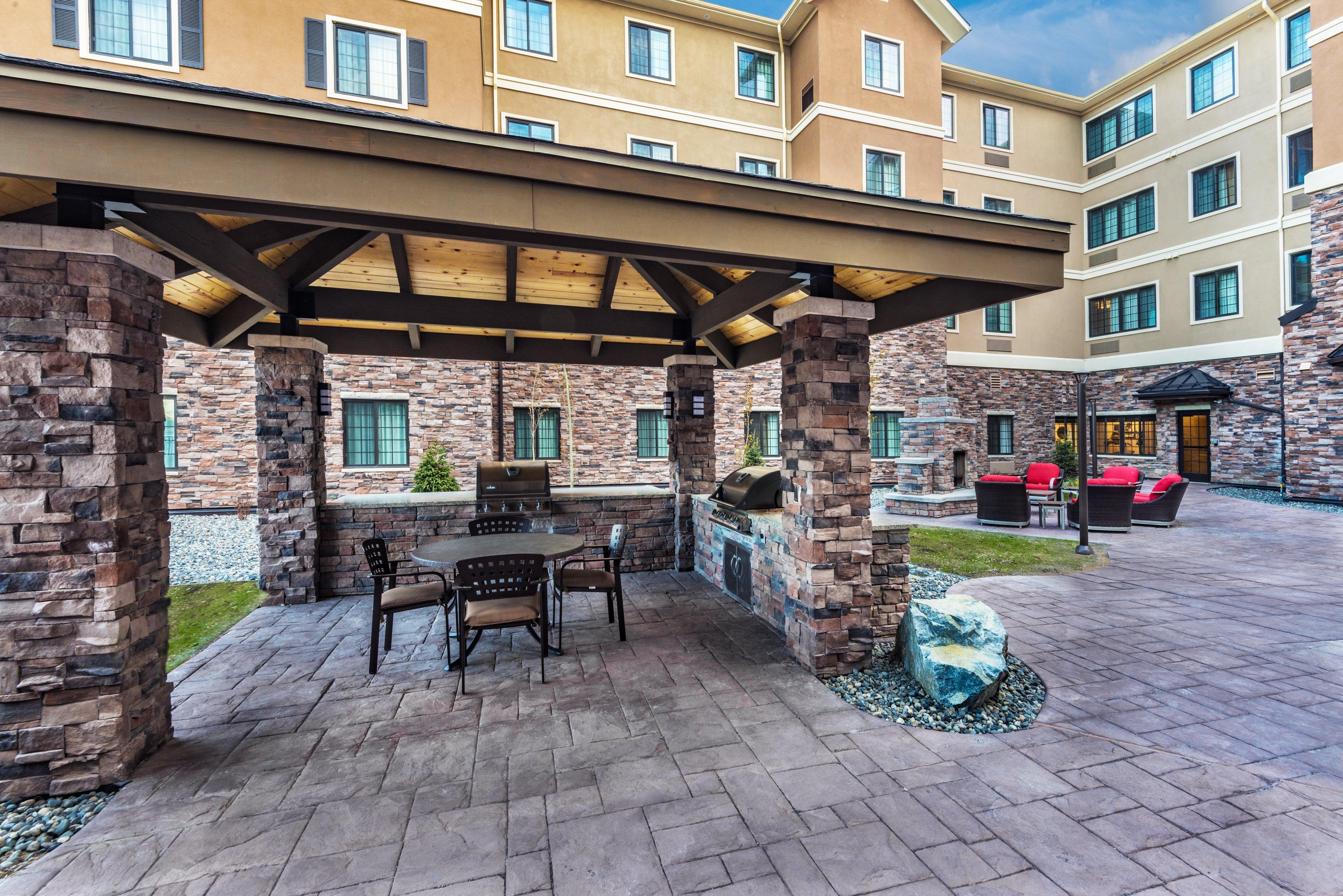 Staybridge Suites Anchorage By Ihg Exterior foto